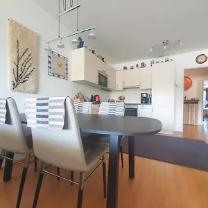 https://near-lake-two-bedroom-apartment.vienna-besthotels.com